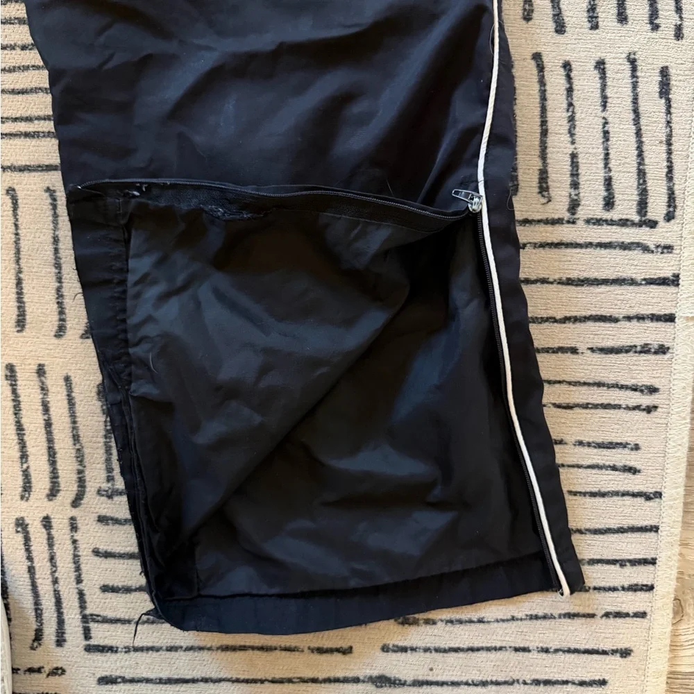 Y2K Reebok Black and Gray Sports Pants